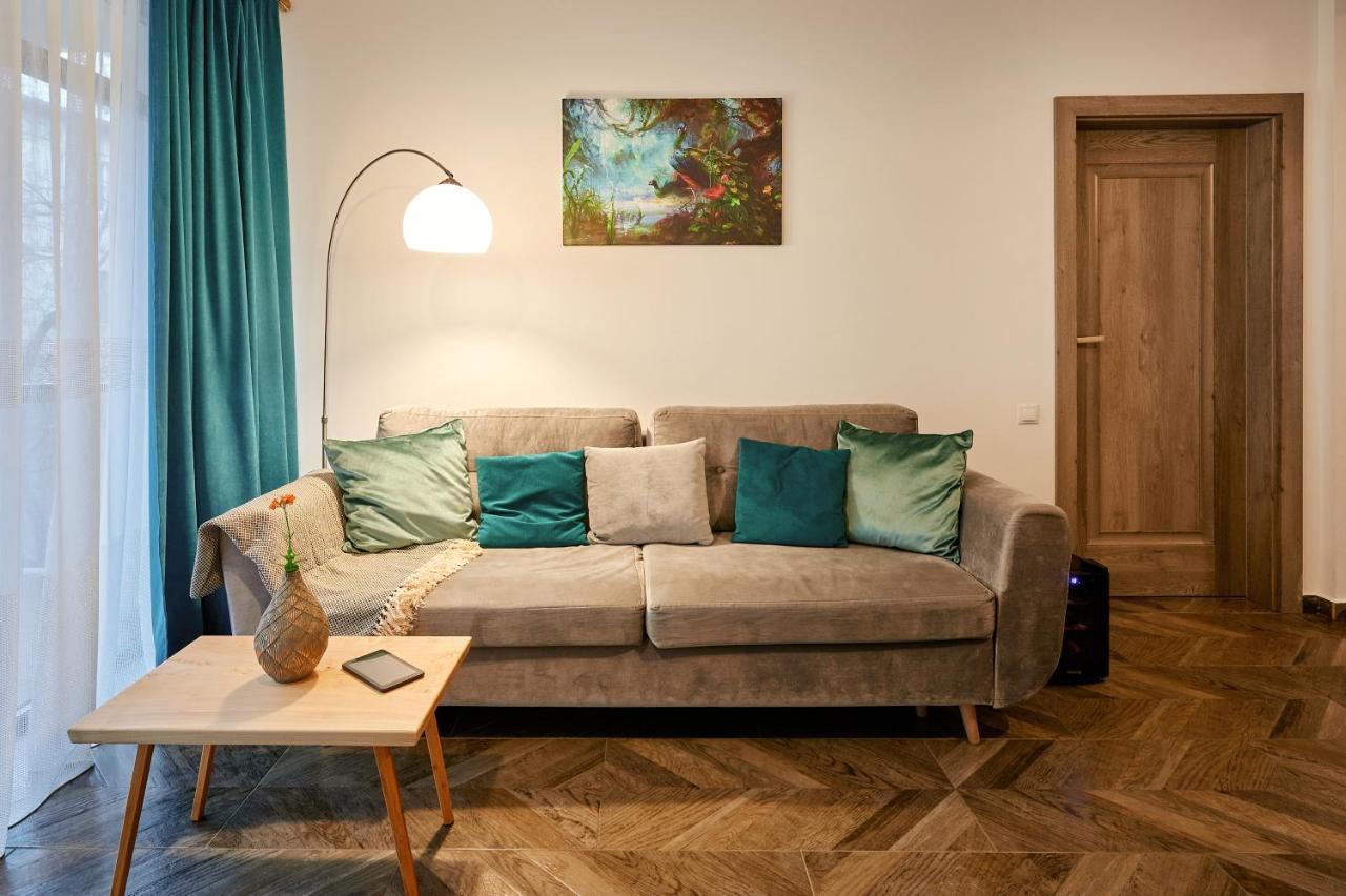 Nuuc Aparthotel Клуж-Напока Екстериор снимка