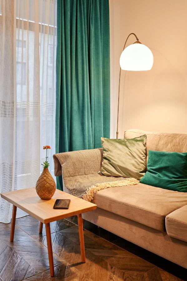 Nuuc Aparthotel Клуж-Напока Екстериор снимка